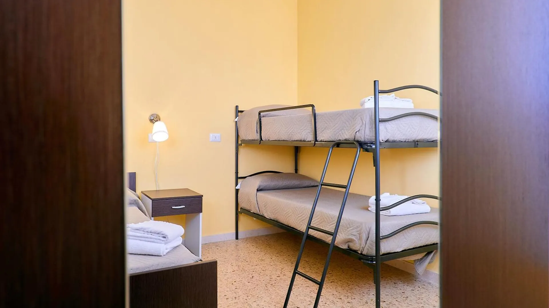 Solee, Family Holidays & Hostelling Cesenatico Ξενοδοχείο