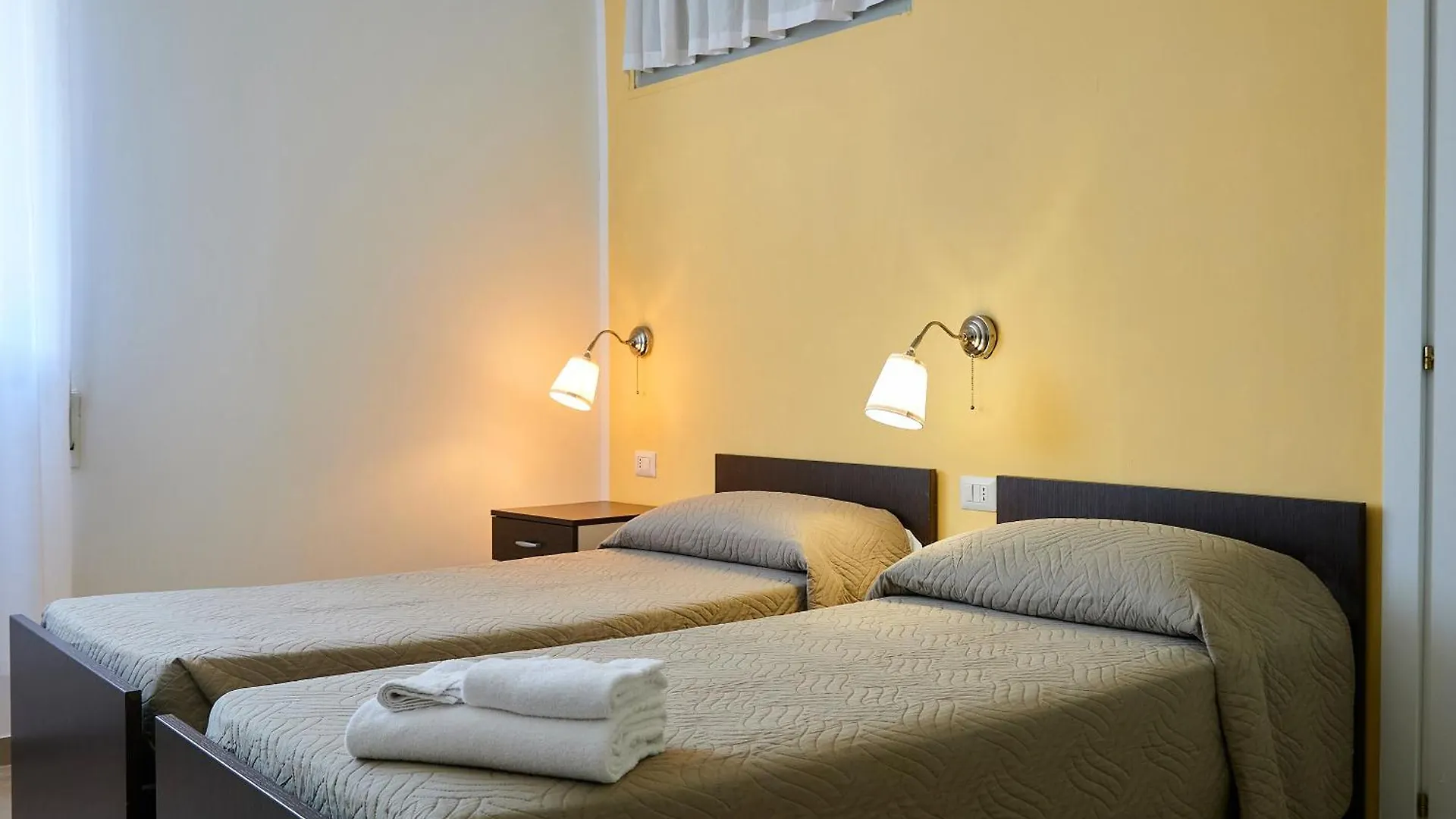 Solee, Family Holidays & Hostelling Cesenatico Ξενοδοχείο