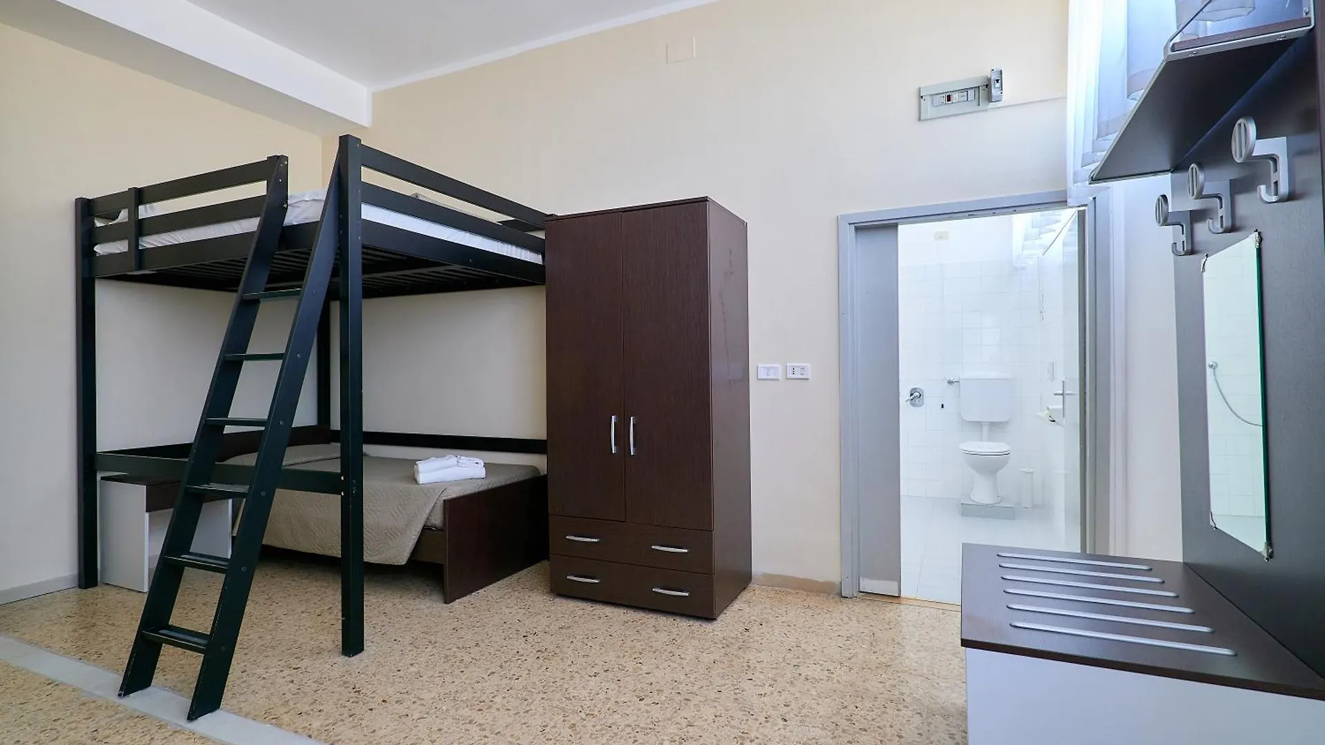 Solee, Family Holidays & Hostelling Cesenatico